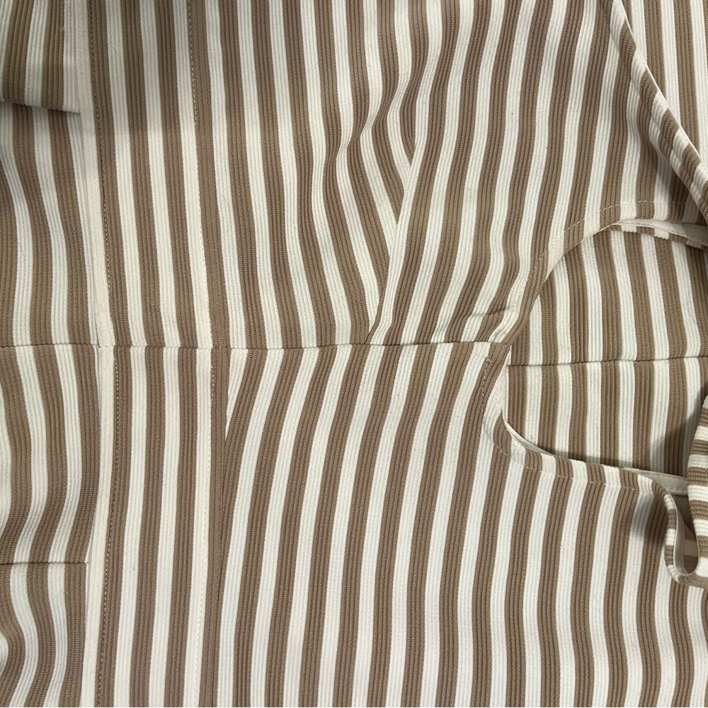Loft Dress - Picture 9 of 12